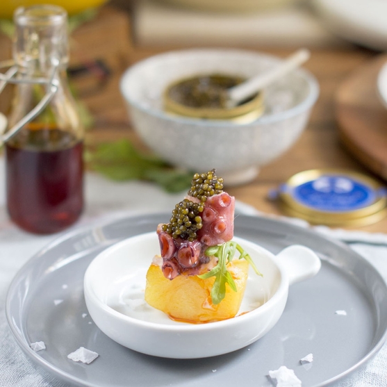 pulpo-con-patatas-confitadas-y-caviar