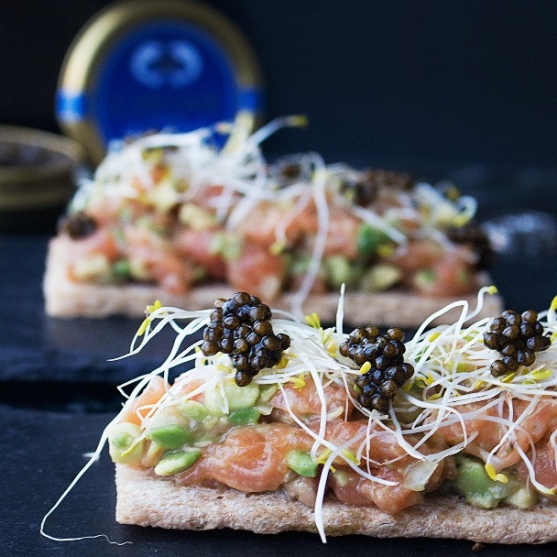 tartar-salmon-caviar